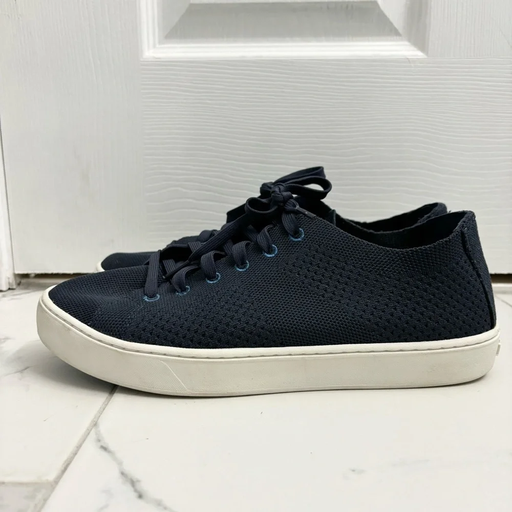 LL Bean Eco Bay Knit Sneakers Stretch Lace Up Navy Blue Womens 10 Washable